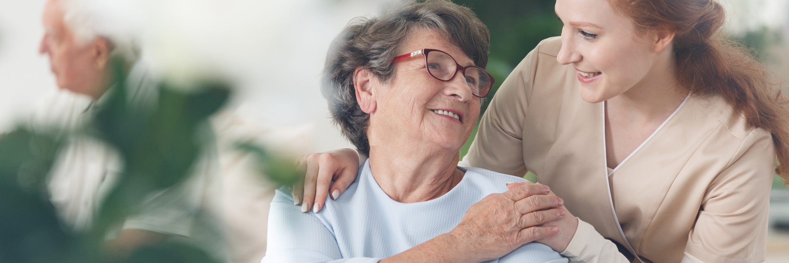 Professional,Helpful,Caregiver,LPA,Comforting,Smiling,Senior,Woman,At,Nursing,Home